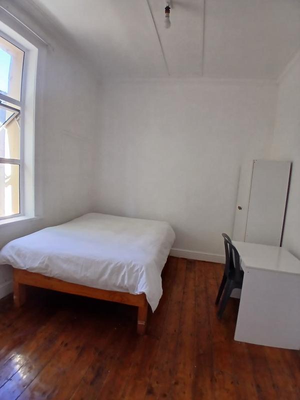 To Let 6 Bedroom Property for Rent in Observatory Western Cape